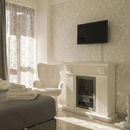 Charlemagne Lägenhet